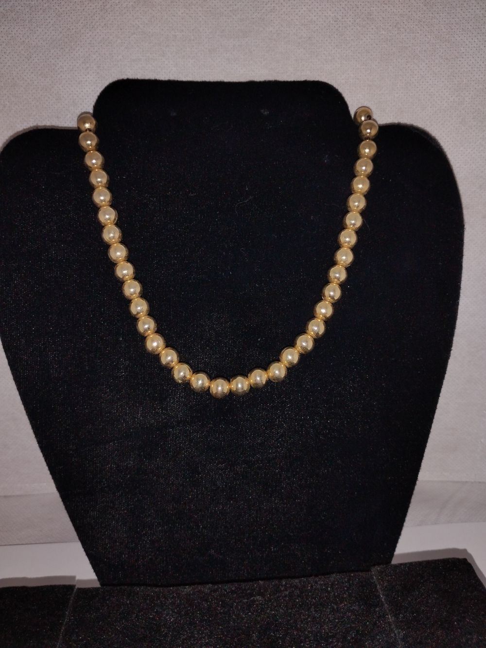 Gold Tone Metal Bead Necklace - Elegant Women's Jewelry